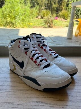 Nike Air Flight high top White, red, navy, gold